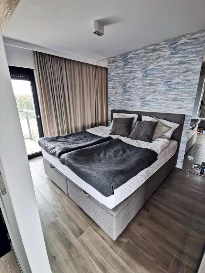 Apart House By Gardenia Dziwnow Bagian luar foto